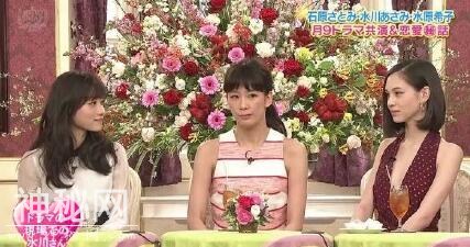 水原希子和石原里美二美同框，网友：果然美女在一起就是比美-1.jpg