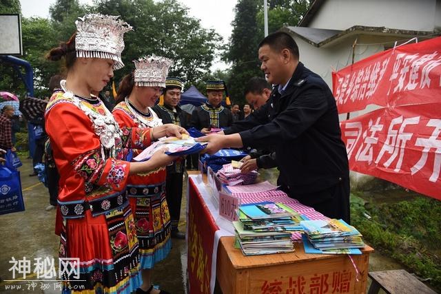 龙胜马堤牛头村 多彩民俗庆“五四”-4.jpg