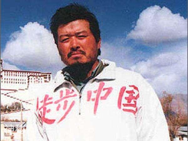 探险家余纯顺罗布泊之死，迷雾重重，尸检报告一锤定音-1.jpg