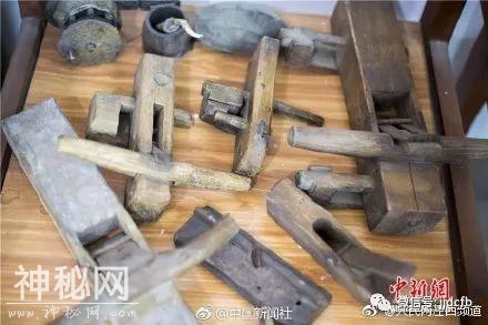 自费收集3600多件老物件！他10余年间打造了一座民俗展馆-3.jpg