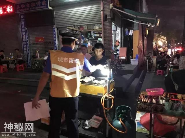 噪音扰民！城管三回合“斗法”，还弼塘东一街宁静祥和-5.jpg