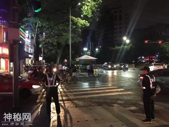 噪音扰民！城管三回合“斗法”，还弼塘东一街宁静祥和-7.jpg