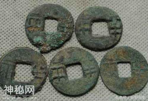 古代半两钱币有秦半两和汉半两，如何区分它们？-4.jpg