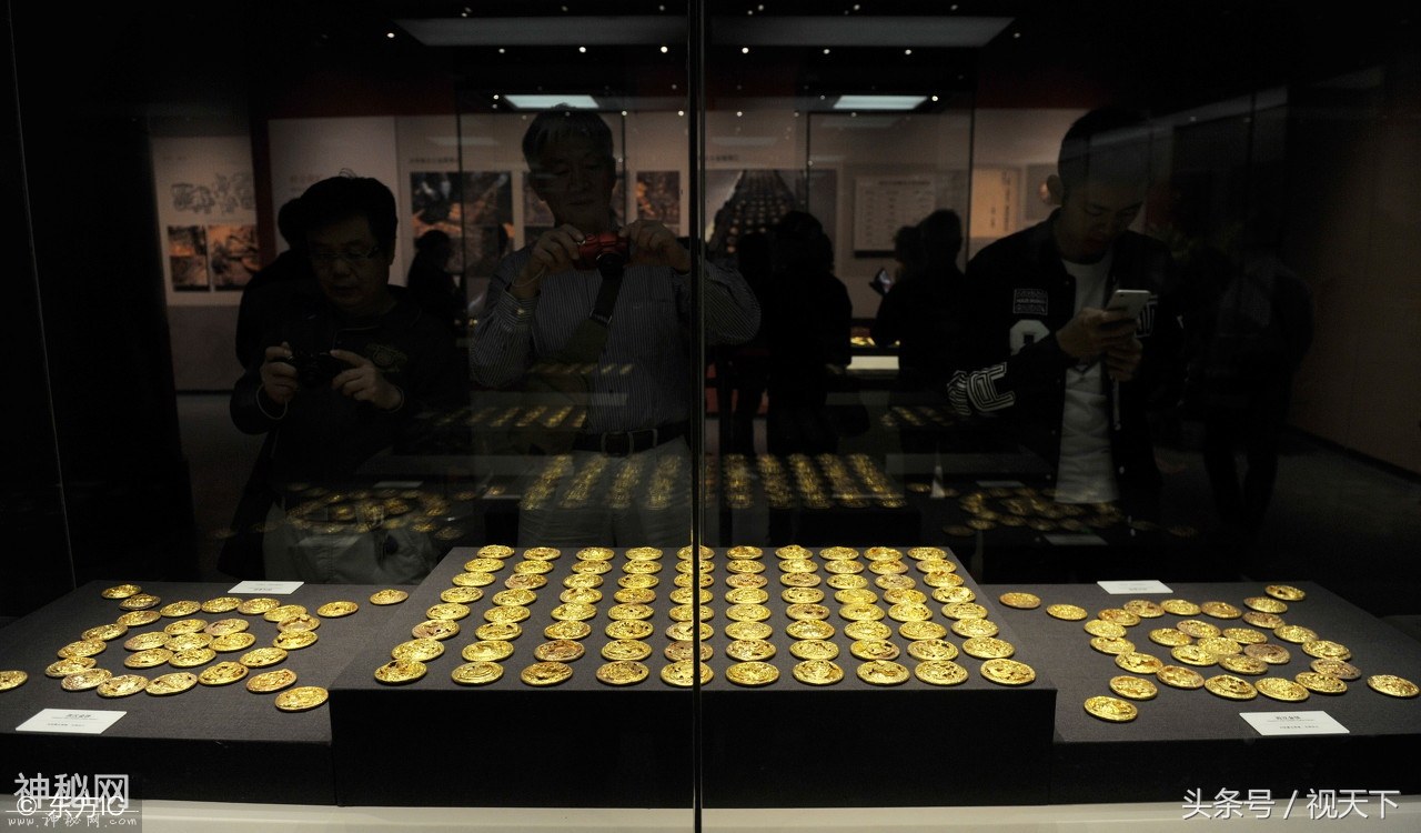 考古人员打开这座汉代大墓，78公斤370件金器，金光闪闪晃花了眼-16.jpg