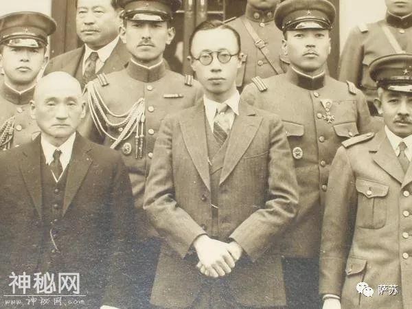 溥仪当真长了双“龙爪”？苏联医生保留下证据，原是患了这种怪病-3.jpg