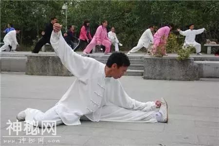 太极拳对身体的益处-2.jpg