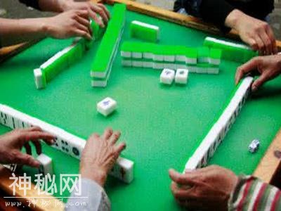 打麻将到底有什么技巧呢？麻将大师为大家分享三点小技巧-3.jpg