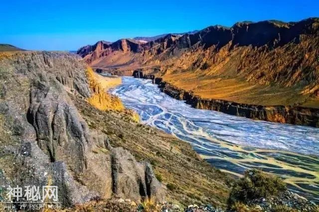 新疆世界级地质美景，美到令人窒息-5.jpg
