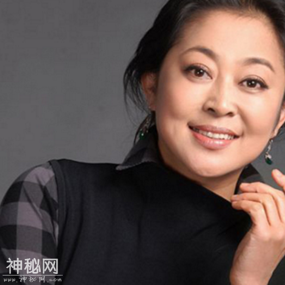 盘点五位央视一姐现状：倪萍走路要人扶，朱迅不幸得绝症-3.jpg