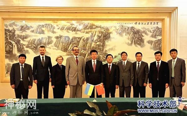 张建国副部长出席中国-1.jpg