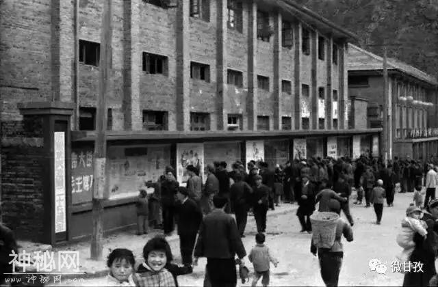 人文丨康定老地名（十七）体工大楼（现已溶入扩这的情歌广场）-7.jpg