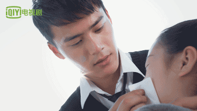 同学两亿岁第二季上线：当校园片遇上科幻题材-17.jpg