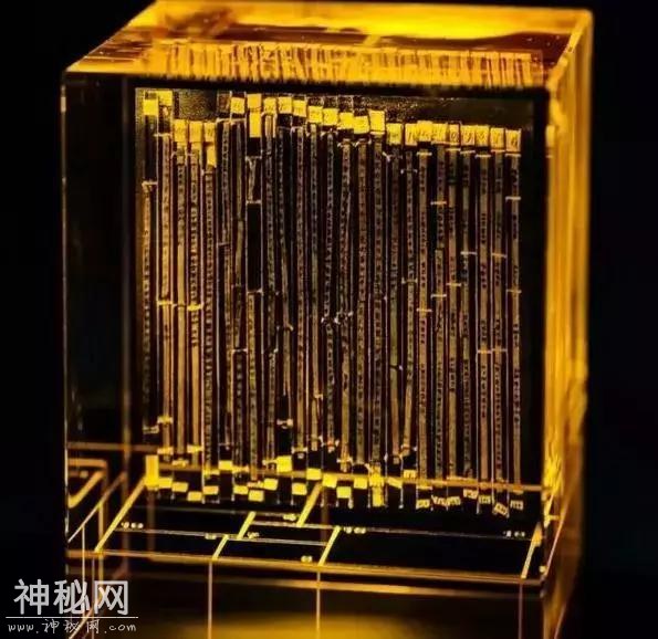 考古人员挖开一秦墓，发现18本失传古籍，文物专家：改写了秦史-3.jpg