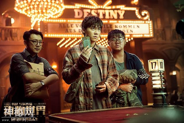 解析电影《动物世界》那些细思极恐的细节！-1.jpg