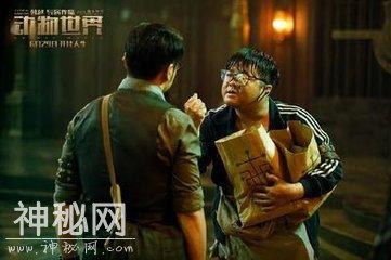 解析电影《动物世界》那些细思极恐的细节！-4.jpg