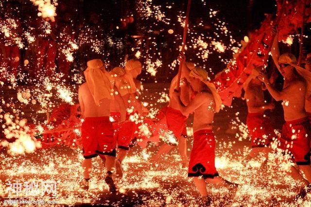 民俗――初夕的传说-2.jpg