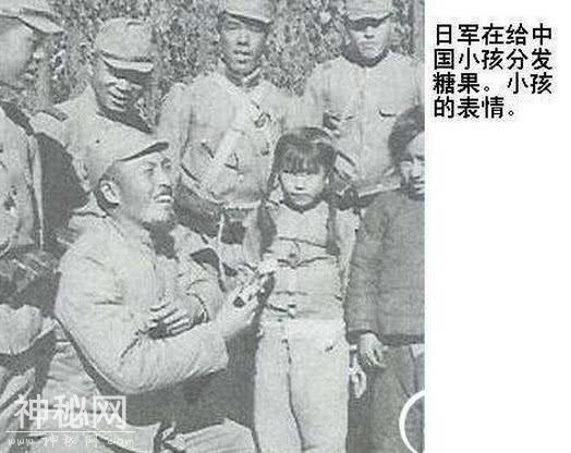 日本历史教科书用这些照片来洗白其侵华历史，国人看了无不愤懑-4.jpg