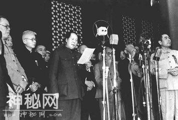 毛泽东告诉我们的学习历史的方法-1.jpg