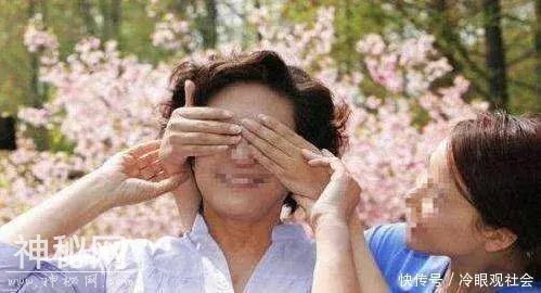 户主拆迁赔八十万小姑子夺走七十万后为什么五年后儿媳收入惊人？-1.jpg
