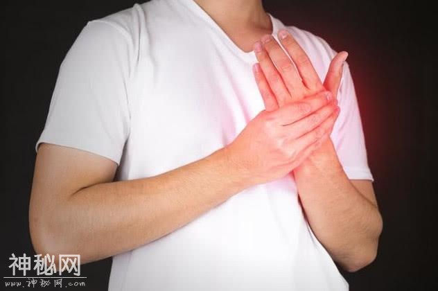 尿酸高的人，常吃3种食物，调理身体，再也不会痛风-1.jpg