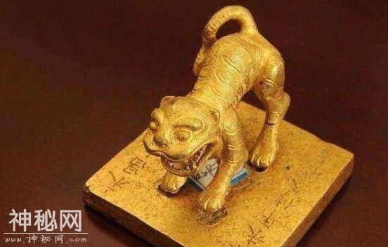 一村民捡到张献忠金印，卖出1360万，考古专家呼吁：严惩盗掘团伙-4.jpg