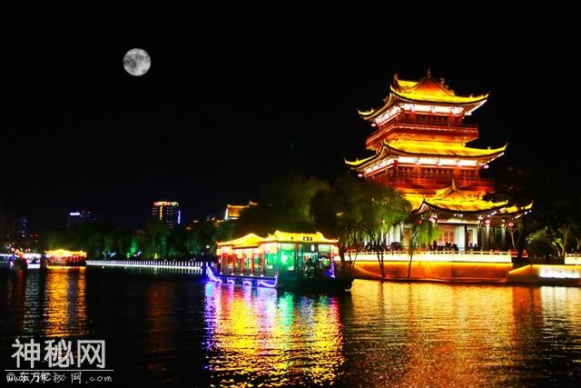 奇人发现身为高官的王潜，对亲戚冷酷无情，就把他的魂灵召来训斥-4.jpg