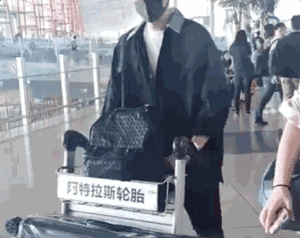 镇魂女孩们心心念念的朱一龙，竟还演过面目全非的“野人”？-24.jpg