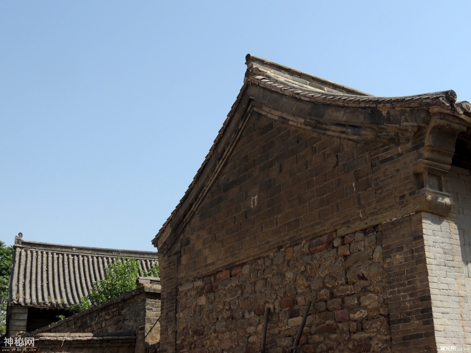 中国古代建筑屋顶形式——硬山顶，传统民间建筑常用屋顶-10.jpg