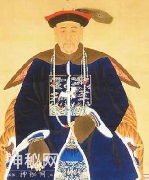 考古专家带人挖墓，挖至一半专家大喊：停下，这是我家祖坟！-4.jpg