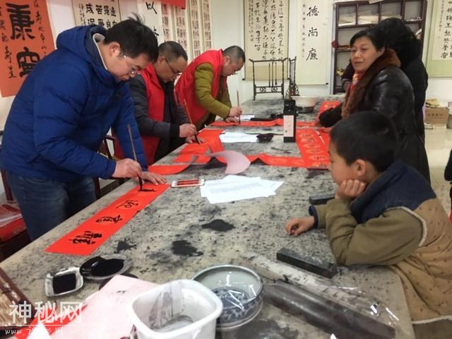 送祝愿民俗进万家｜浓浓的年味，让我们从红彤彤的春联开始吧-2.jpg