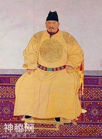 考古队打开皇帝棺椁后，发现一奇特现象，专家十分疑惑-2.jpg