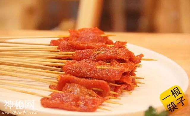 为了吃上这口正宗串串，他们竟从成都“拐”回来一个美女！-11.jpg