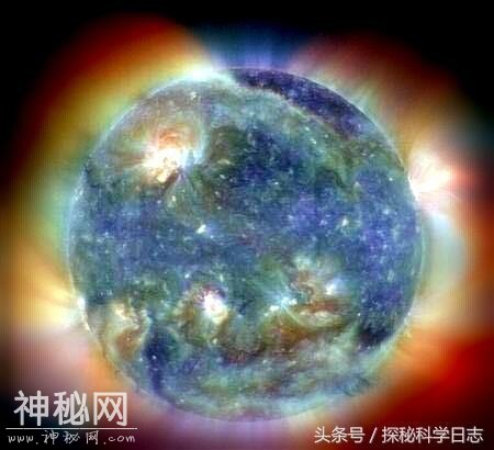 科学家疑似在人类手背发现了“宇宙”，宇宙或许是一个生命体？-3.jpg