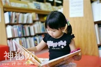 《朗读者》——人文阅读的冲锋号，人文教育的提升！-6.jpg