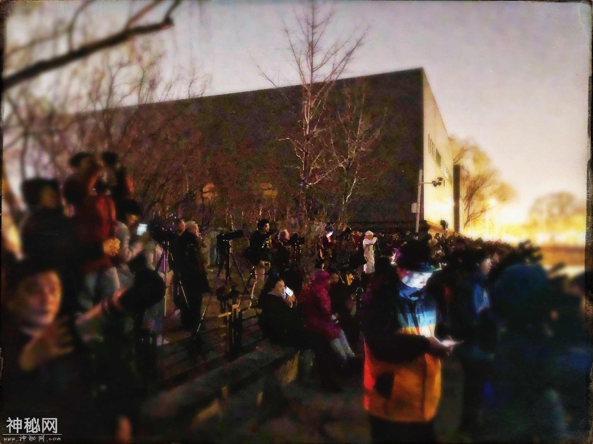 图虫人文摄影：拍月亮-3.jpg