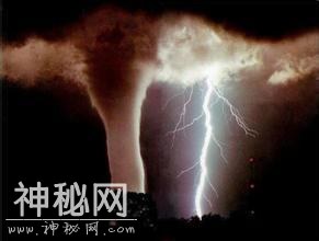 数以万计的船只神秘消失：探秘神秘的鄱阳湖魔鬼三角-11.jpg