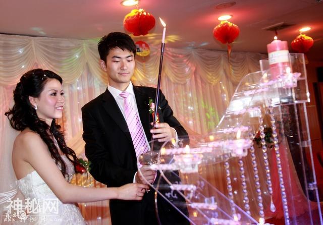 儿媳妇一天签收十个快递，我逼儿子和她离婚，半年后我跪求她回来-1.jpg