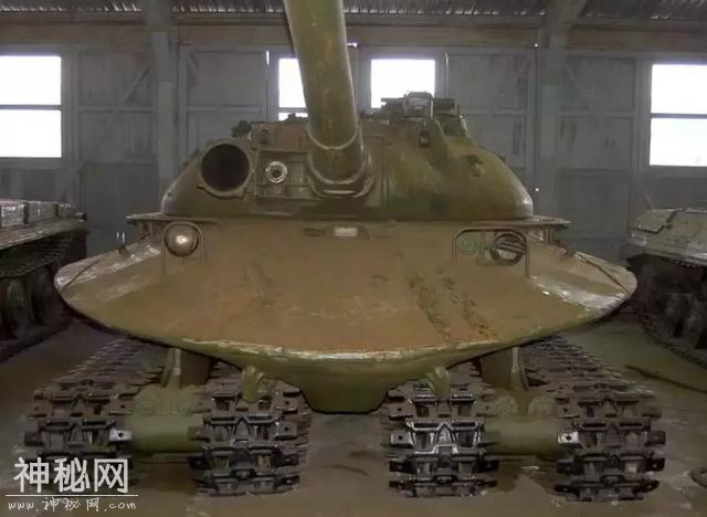 当年苏联有多疯狂？造了这款专打核战争的飞碟坦克 极致暴力-9.jpg