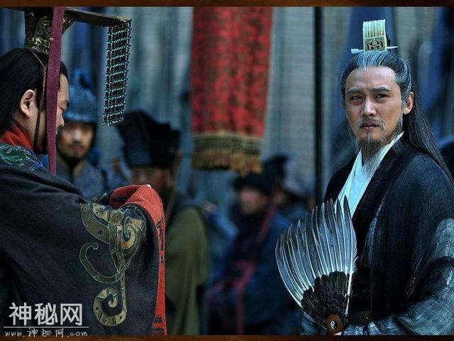 别乐不思蜀了，诸葛亮死后蜀国29年屹立不倒，刘禅的聪明你不懂！-1.jpg