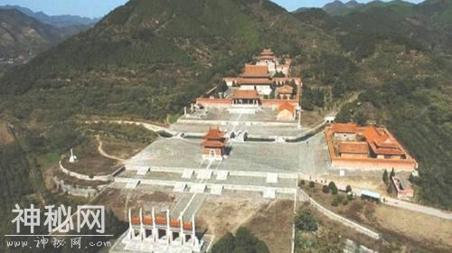 中国唯一被打开的皇陵——万历皇帝定陵-3.jpg