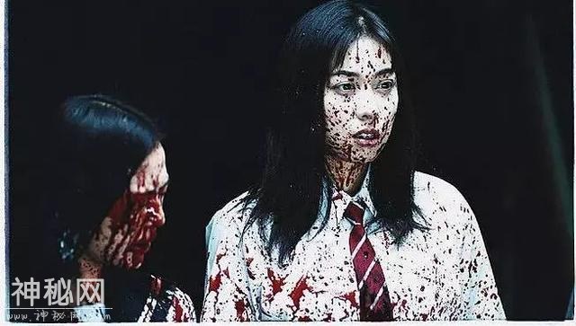 《午夜凶铃》已经上映20年，这几部高分日式恐怖片同样值得一看！-4.jpg
