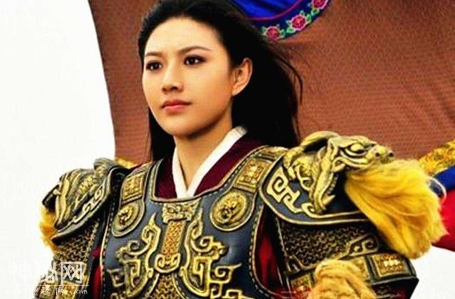 三千年古墓中隐藏神秘女子，考古专家说：古代四大美女都不及于她-7.jpg