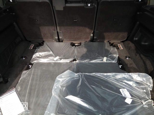 路虎发现四——一路发现更高的生活品质-8.jpg