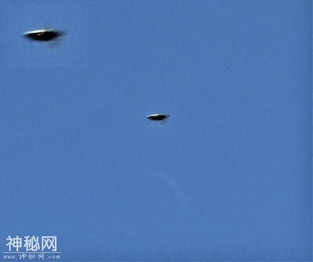 2018年最新UFO照片合集-1.jpg