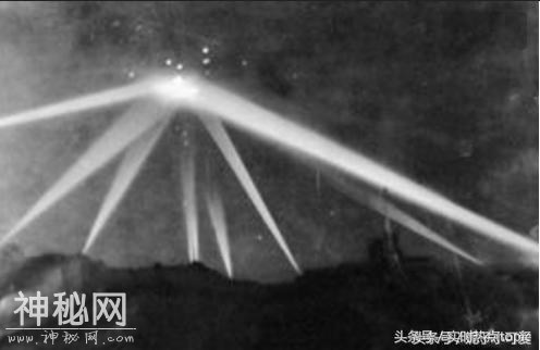 美国人：中国的马云80%是外星人，看来那年的秘密是瞒不下去了-4.jpg