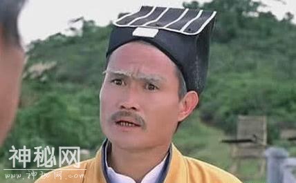 拍鬼片遇灵异事件，林正英曾九次改名，最终还是未逃过50岁大关-1.jpg