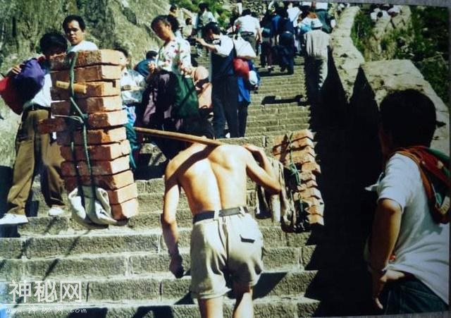 老话“洗澡不洗桥心水，娶妻不娶活汉妻”，什么意思，有道理吗？-2.jpg