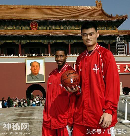 你可能不知道的中国赛：男篮带3外援仍惨败魔术 中国科比带病出战-3.jpg