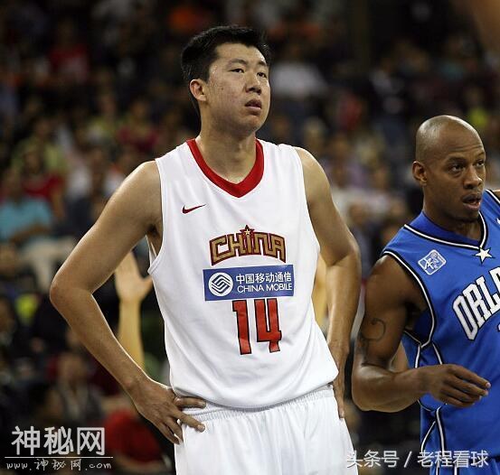 你可能不知道的中国赛：男篮带3外援仍惨败魔术 中国科比带病出战-5.jpg