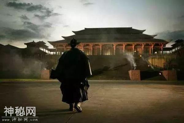 被盗多次古墓，却发现一件过亿藏品！-3.jpg